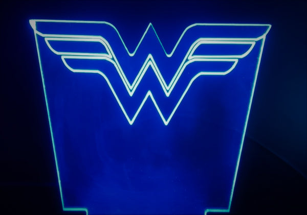 Wonder Woman Mini LED Acrylic RGB Personalized Lamp - Name It Shop